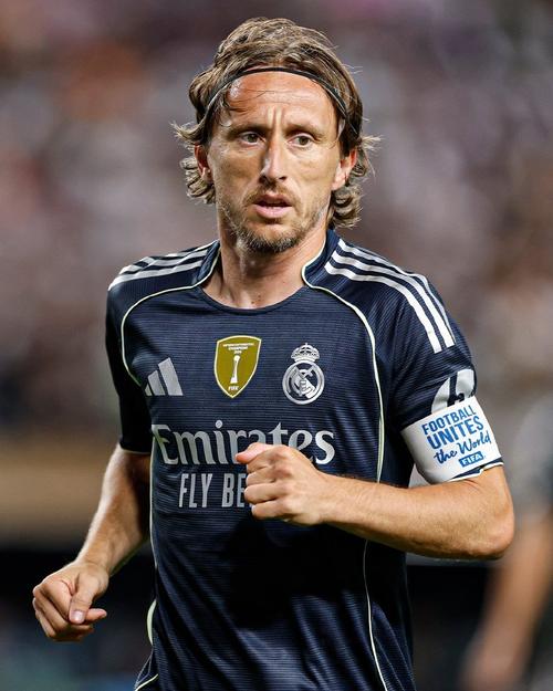 体育总局：国家男篮2028年获奥运资格，女篮跻身世界一流