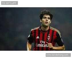 图片报：西蒙斯因抱怨颈痛缺席昨日合练，很可能缺战今日比赛